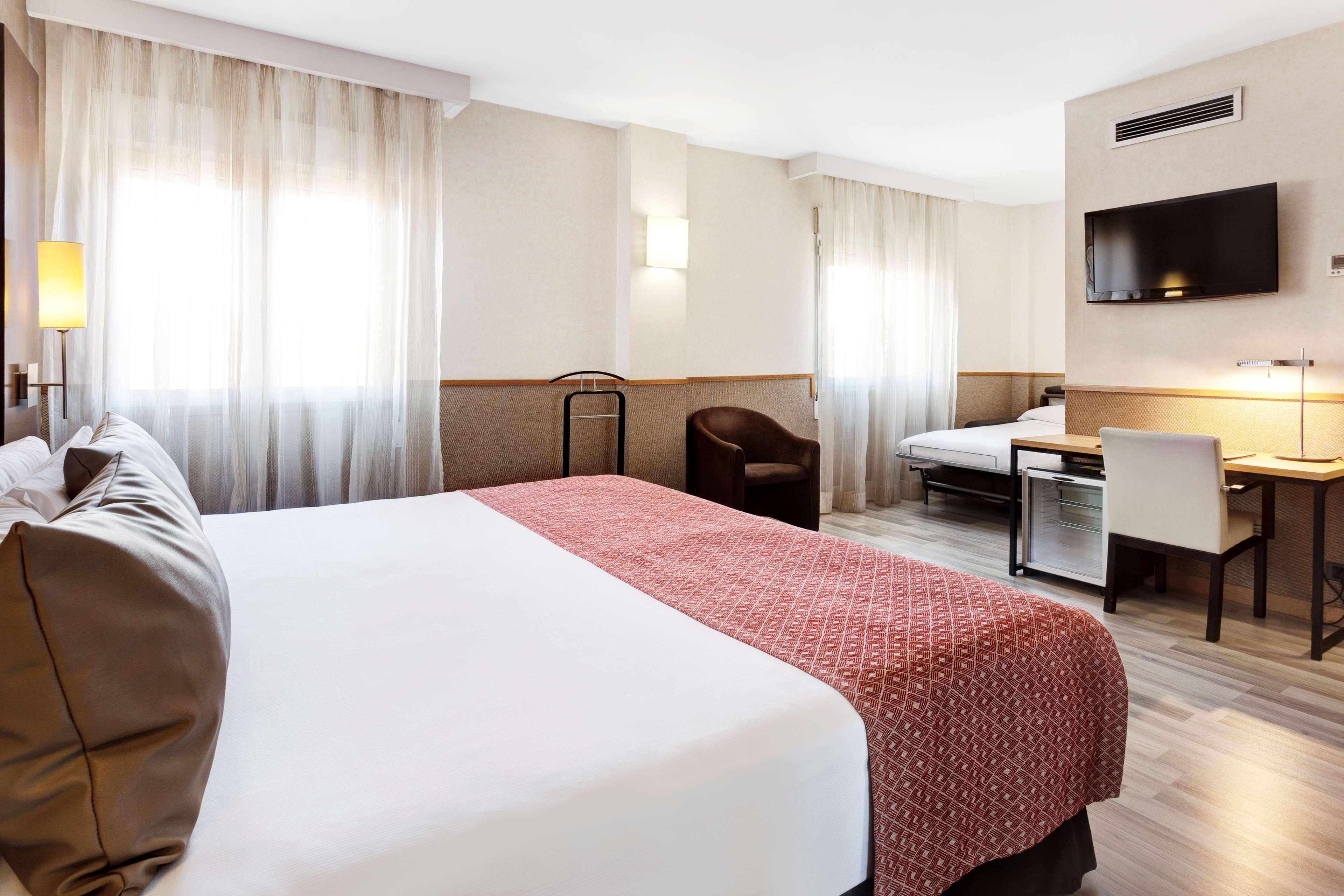 Catalonia Santa Justa 4* Séville